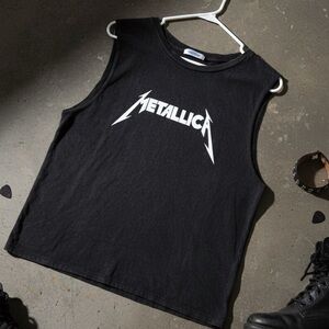 H&M Men’s Metallica Graphic Tank Top